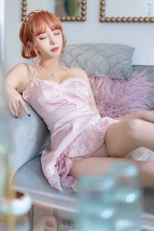 梦幻睡娘米线线酥胸美臀为您服务-IS